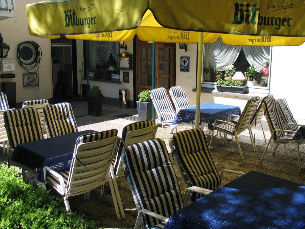Hotel Restaurant Zur Post Wuppertal Kültér fotó