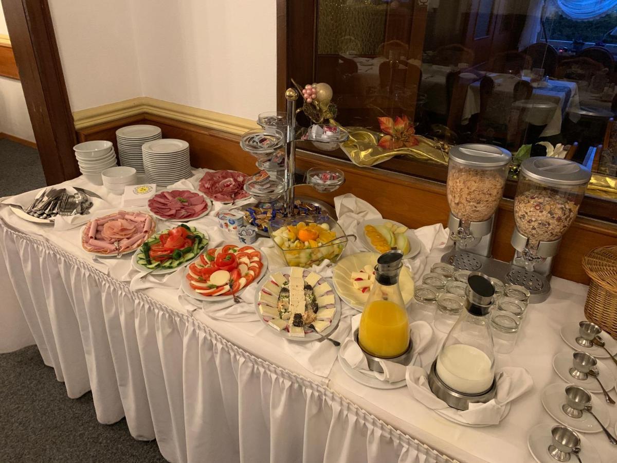 Hotel Restaurant Zur Post Wuppertal Kültér fotó